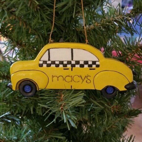 Wooden Macy’s Yellow TAXI CAB CHRISTMAS ORNAMENT -New York - Picture 1 of 5